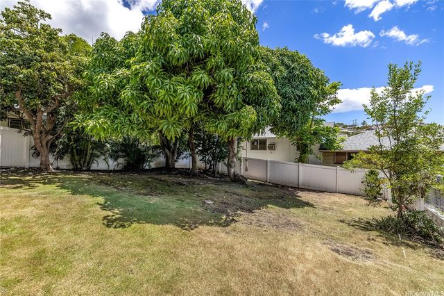 1708 Kealia Drive, Honolulu, HI 96817