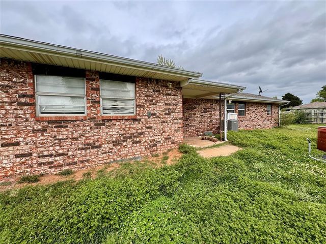 10624 Bellview Drive, Oklahoma City, OK 73130
