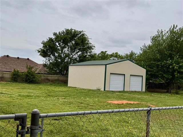 10624 Bellview Drive, Oklahoma City, OK 73130