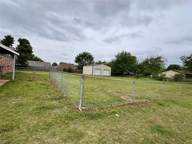 10624 Bellview Drive, Oklahoma City, OK 73130