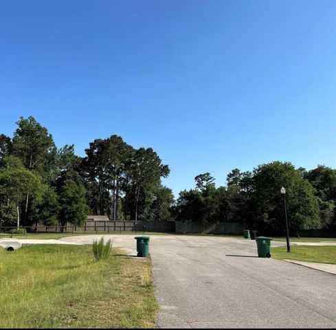 28406 Calaveras Creek Court, Houston, TX 77336