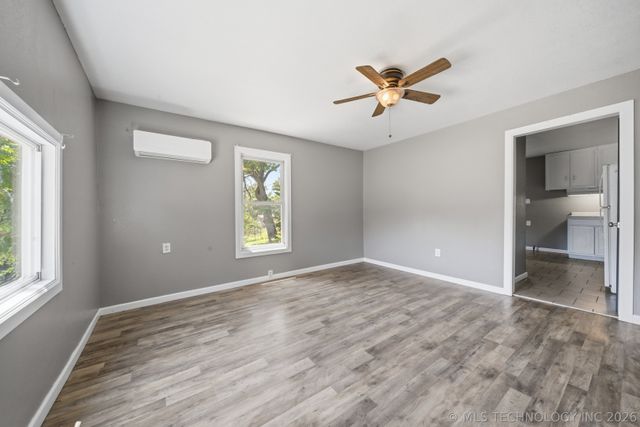 312 N Industrial Avenue, Sand Springs, OK 74063