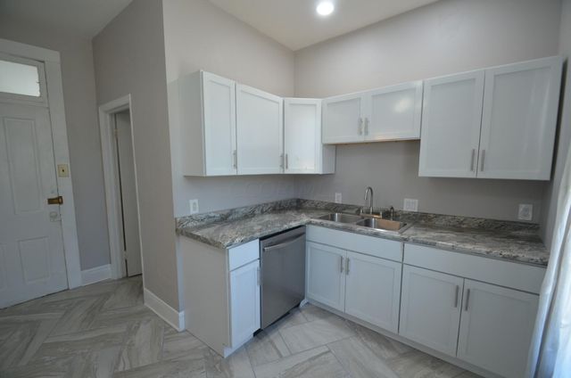 163 W 5th Avenue, Columbus, OH 43201