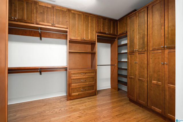 1062 DANBERRY LANE, Hoover, AL 35242