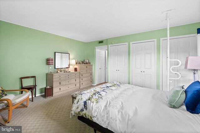 78 RED BERRY RD, Levittown, PA 19056