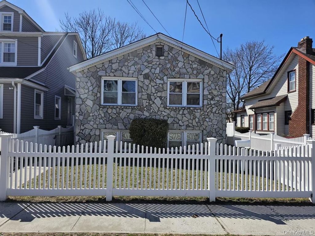 119-28 193RD STREET, Saint Albans, NY 11412