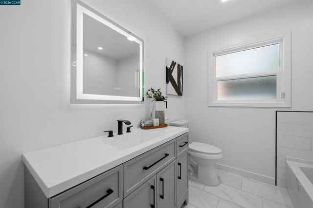 4073 Legion Ct, Lafayette, CA 94549