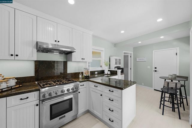 4073 Legion Ct, Lafayette, CA 94549