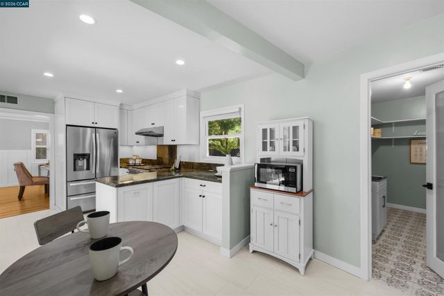 4073 Legion Ct, Lafayette, CA 94549