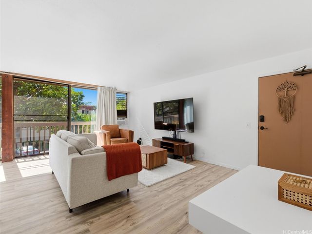 84-707 Kiana Place 107B, Waianae, HI 96792