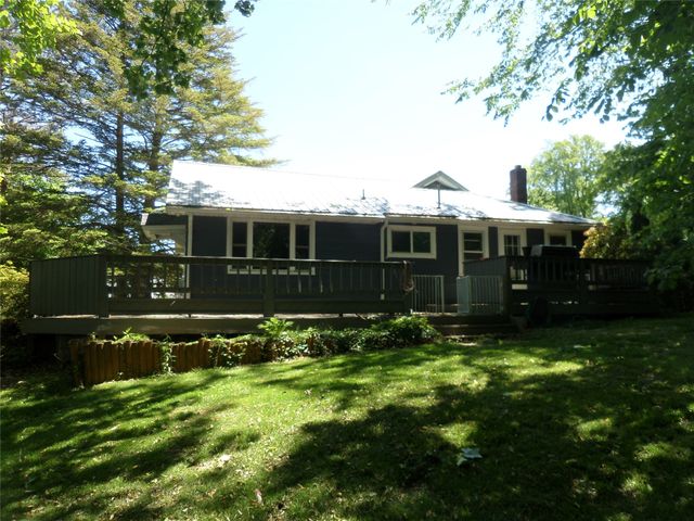 482 LEDWICK Drive, Erie, PA 16511
