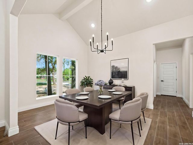 3814 Waterwood Pass Dr, Elmendorf, TX 78112
