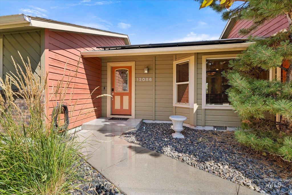 12086 W Ramrod Dr, Boise, ID 83713 photo 2