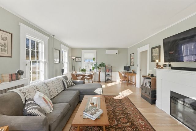 94 Allerton St, Plymouth, MA 02360