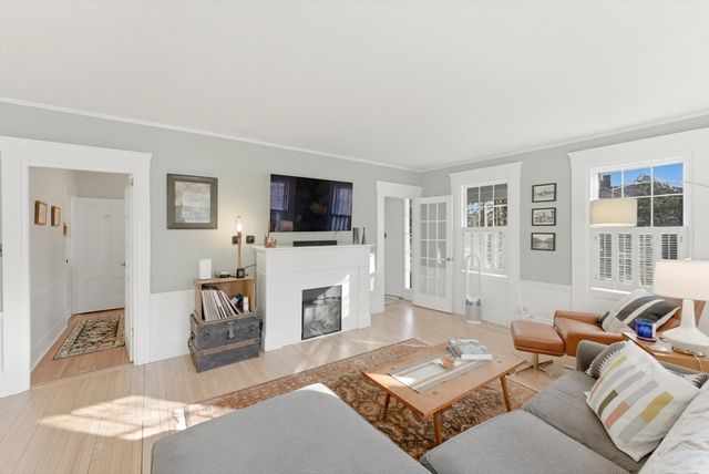 94 Allerton St, Plymouth, MA 02360