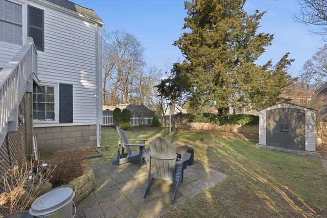 94 Allerton St, Plymouth, MA 02360