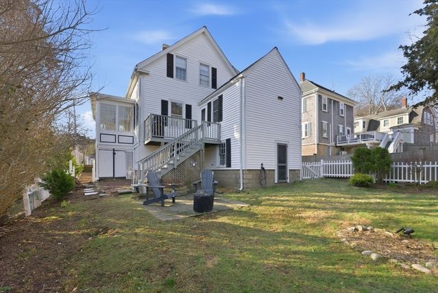 94 Allerton St, Plymouth, MA 02360