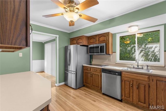 7 Greymore Drive, Chesterfield, MO 63017