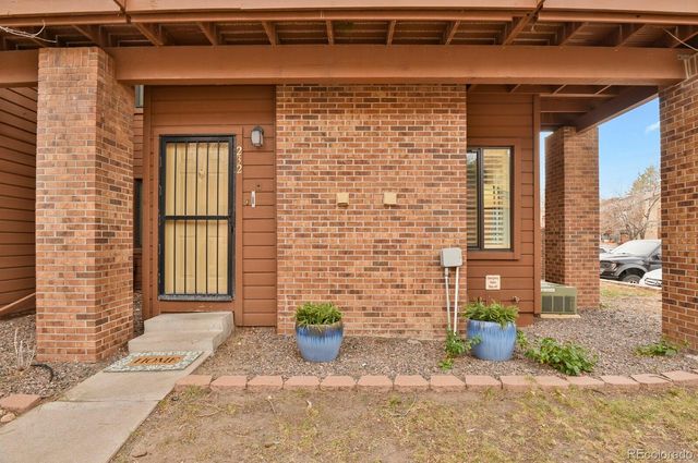 2685 S Dayton Way 232, Denver, CO 80231