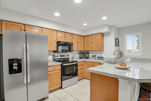 2685 S Dayton Way 232, Denver, CO 80231