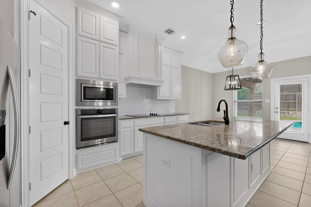 1567 Harrison Circle, Waxahachie, TX 75165