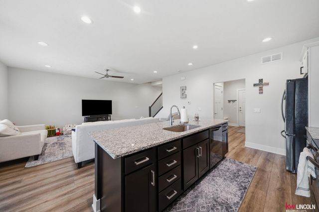 1871 Titan Place, Hickman, NE 68372