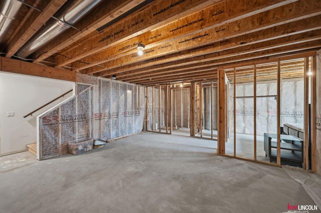 1871 Titan Place, Hickman, NE 68372