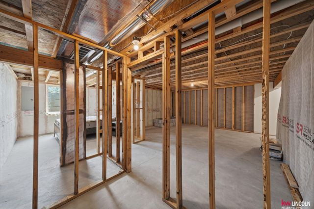 1871 Titan Place, Hickman, NE 68372