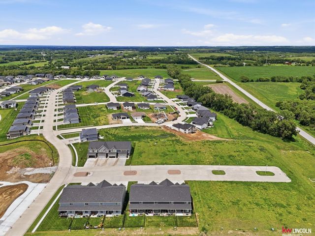 1871 Titan Place, Hickman, NE 68372