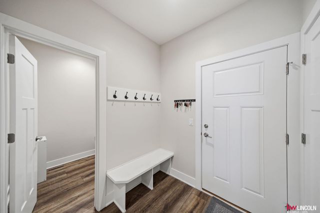 1871 Titan Place, Hickman, NE 68372