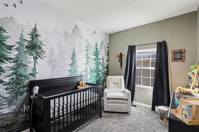 1101 Pacific Avenue, Osawatomie, KS 66064