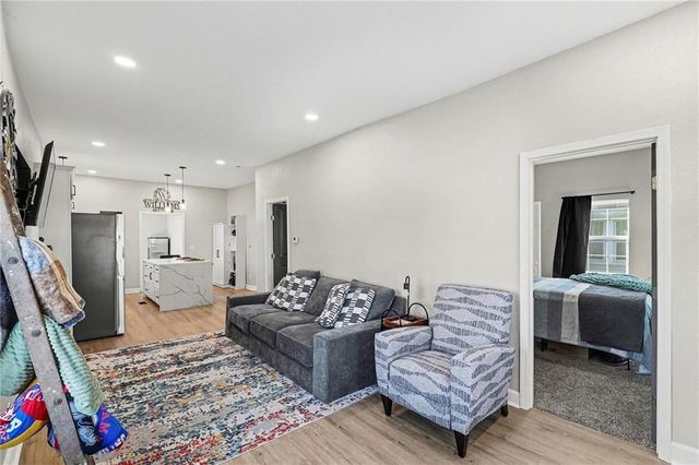 1101 Pacific Avenue, Osawatomie, KS 66064