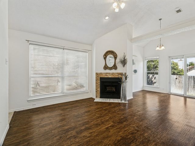 953 Ramblewood, Lewisville, TX 75067