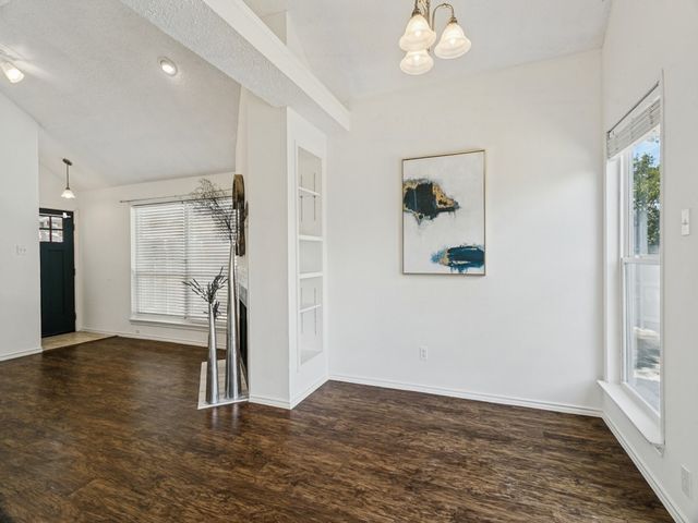 953 Ramblewood, Lewisville, TX 75067