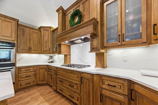 183 N Belle Terre St, Wichita, KS 67230