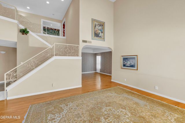 6558 EAGLE RIDGE Drive, El Paso, TX 79912
