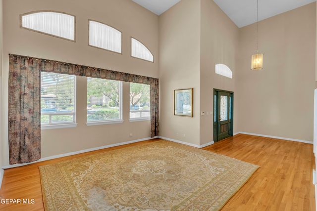6558 EAGLE RIDGE Drive, El Paso, TX 79912