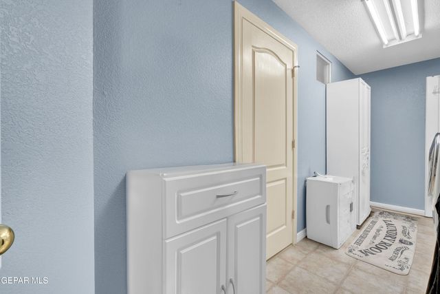 6558 EAGLE RIDGE Drive, El Paso, TX 79912