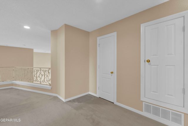 6558 EAGLE RIDGE Drive, El Paso, TX 79912