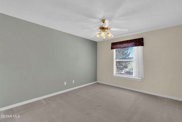 6558 EAGLE RIDGE Drive, El Paso, TX 79912