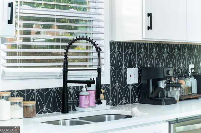 1953 Copperfield Circle, Decatur, GA 30035