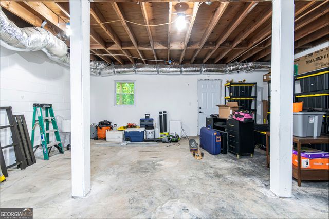 1953 Copperfield Circle, Decatur, GA 30035