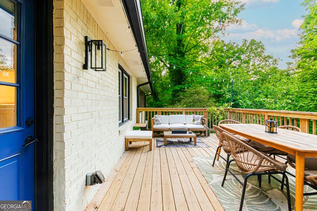 1953 Copperfield Circle, Decatur, GA 30035