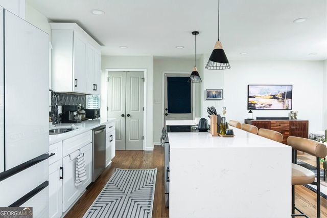 1953 Copperfield Circle, Decatur, GA 30035