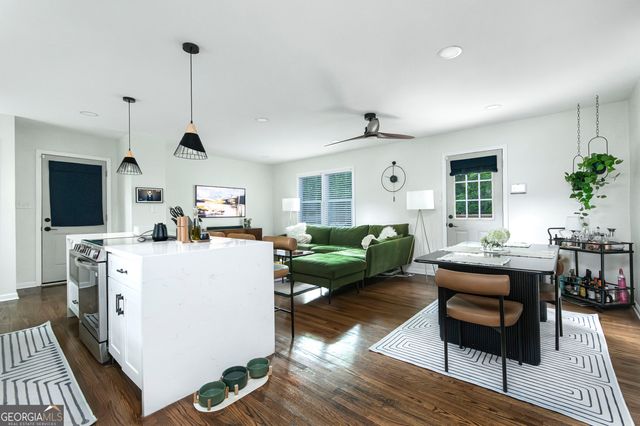 1953 Copperfield Circle, Decatur, GA 30035