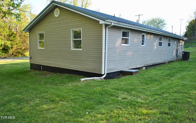 90 Fillers Mill Road, Greeneville, TN 37743