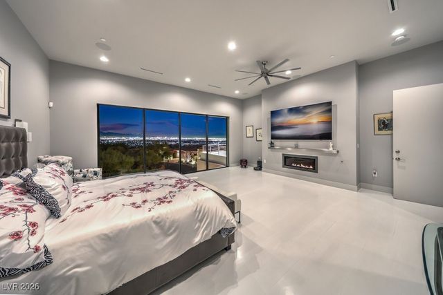 671 Scenic Rim Drive, Henderson, NV 89012