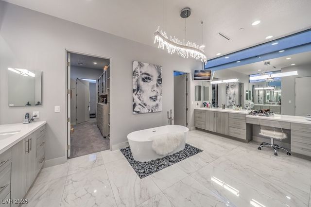 671 Scenic Rim Drive, Henderson, NV 89012