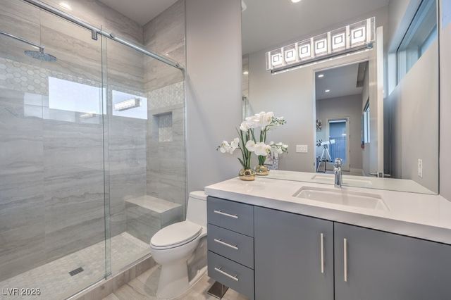 671 Scenic Rim Drive, Henderson, NV 89012