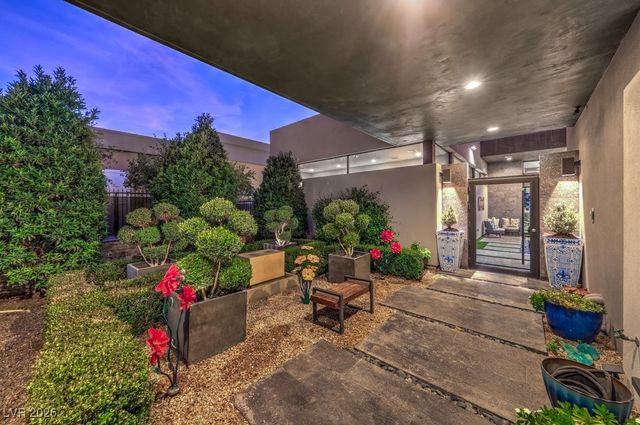 671 Scenic Rim Drive, Henderson, NV 89012